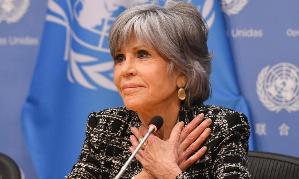 Jane Fonda faz relato impactante sobre assédio de diretor: 'Quis ver meus orgasmos'